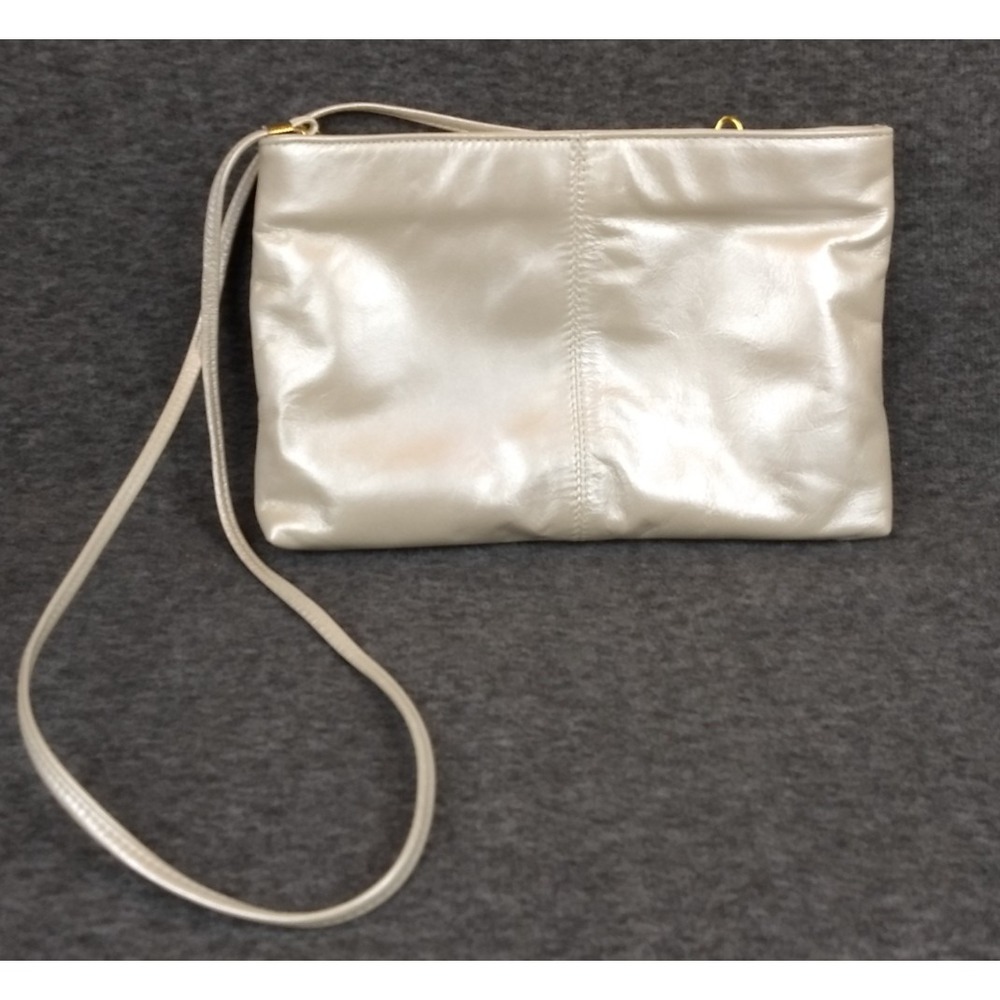 Valerie Jean Metallic Leather Crossbody Bag Cream Full Zip Top Close Pocket USA